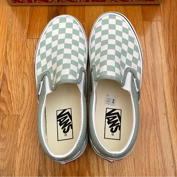 Vans Classic Slip On Checkerboard Women’s Sneakers - Picture 5 of 6